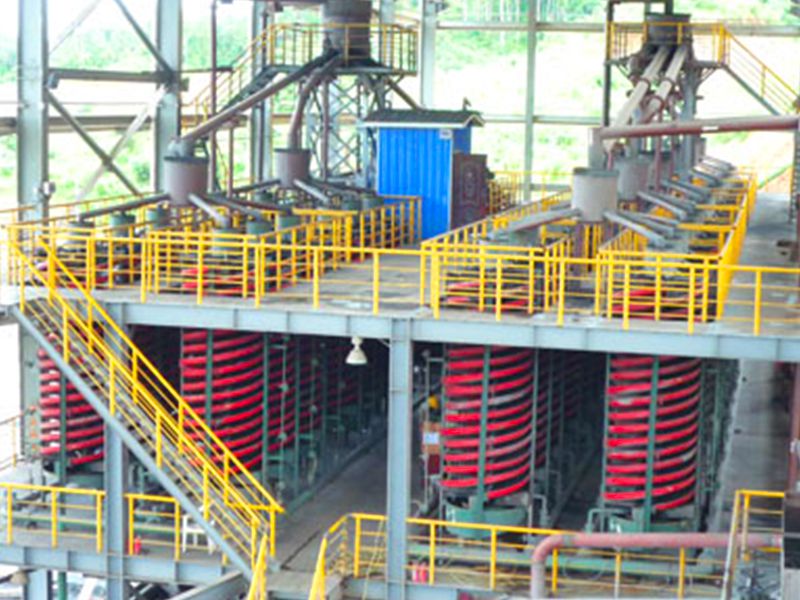 Iron separation spiral concentrator